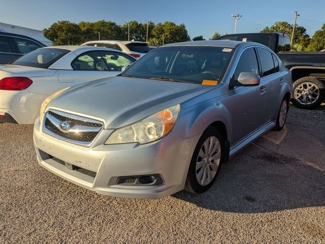 Used 2012 Silver Subaru 2.5i image 1