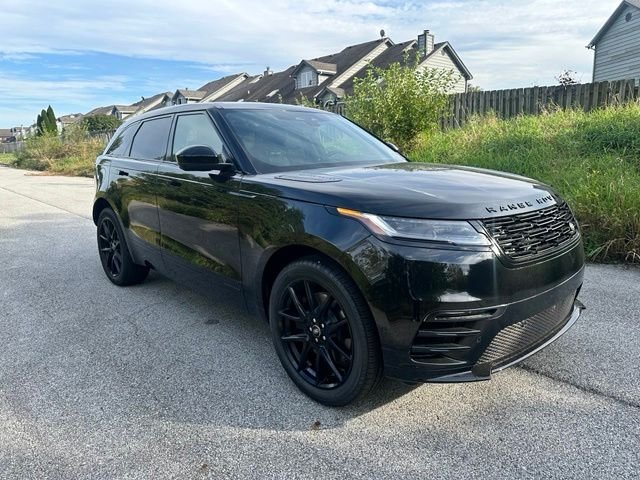 New 2026 Santorini Black Land Rover  image 3