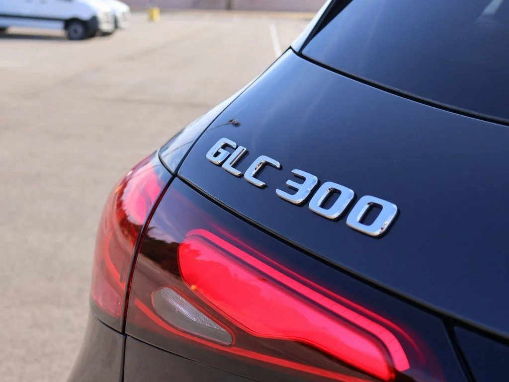 Certified Used 2026 Graphite Grey Metallic Mercedes-Benz GLC 300 image 9