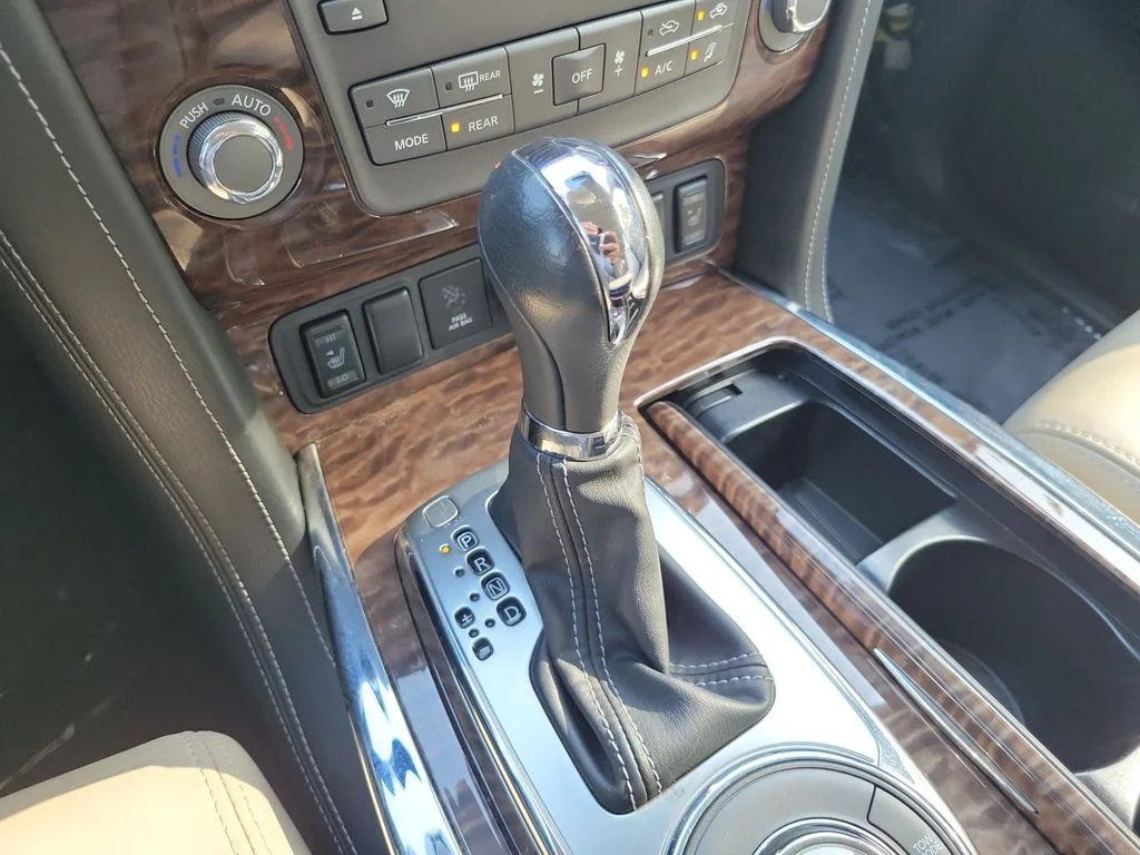 Used 2018 Black Nissan SL image 36
