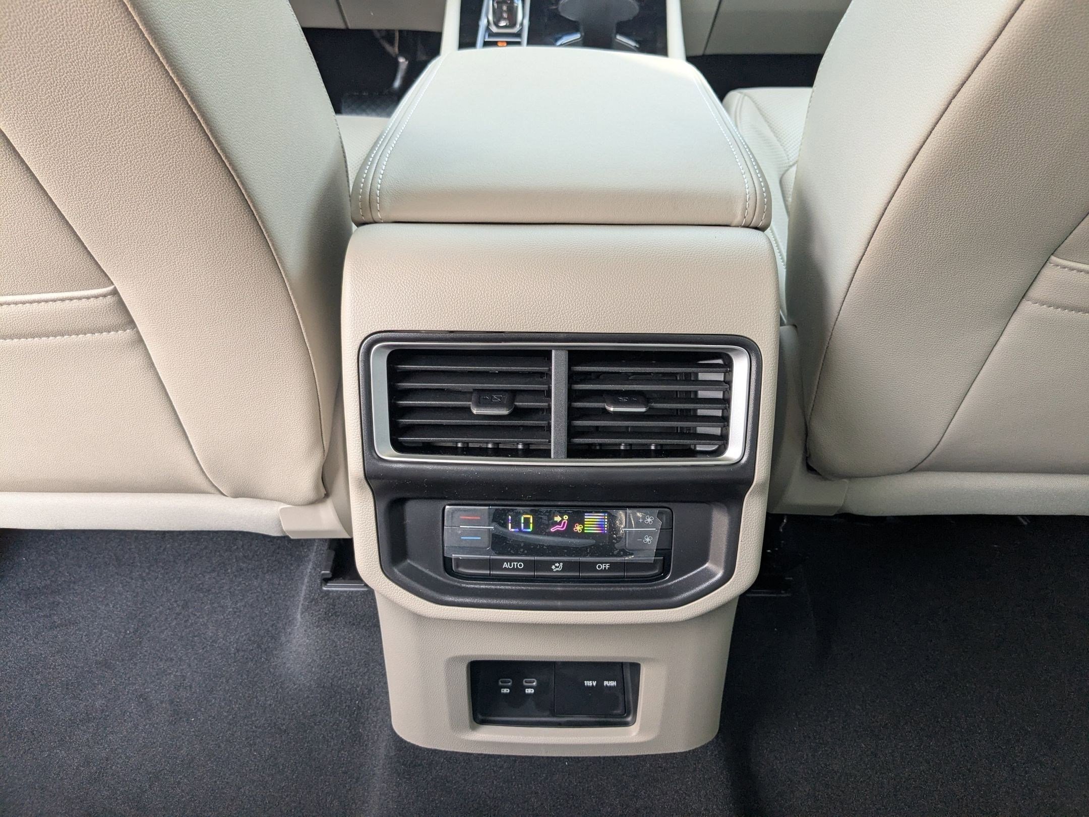 New 2026 Avocado Green Pearl Volkswagen 2.0T SE w/Technology image 17