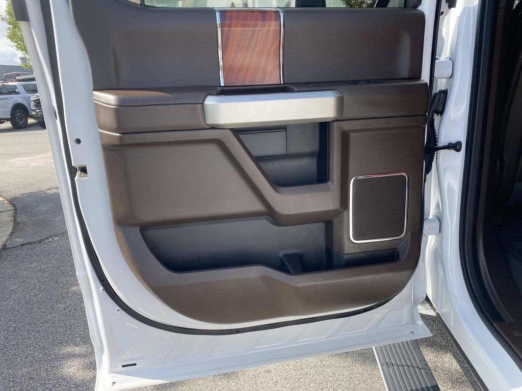 Certified Used 2022 Oxford White Ford King Ranch image 14