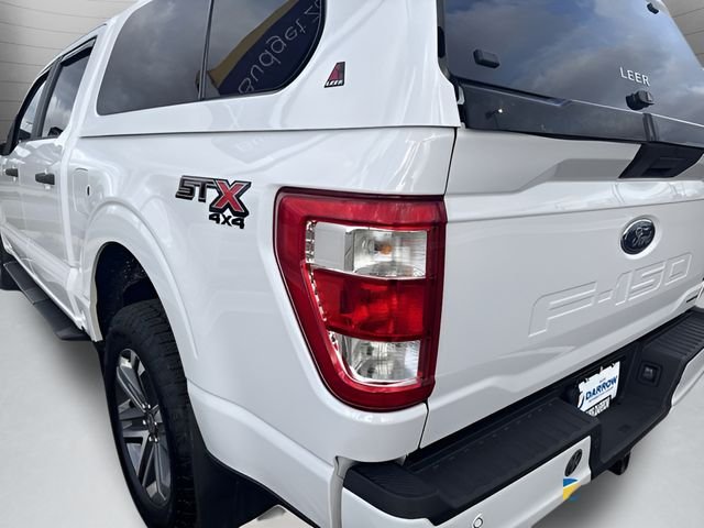 Used 2021 White Ford XL image 19