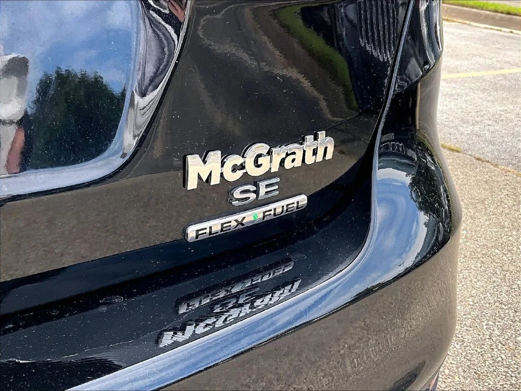 Used 2016 Black Ford SE image 28