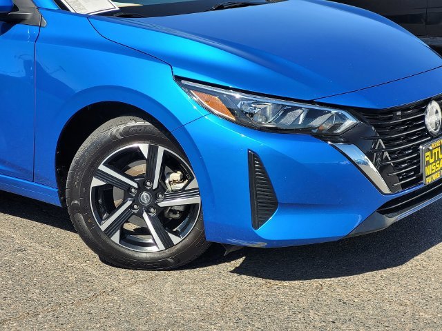 Used 2025 Blue Nissan SV image 9