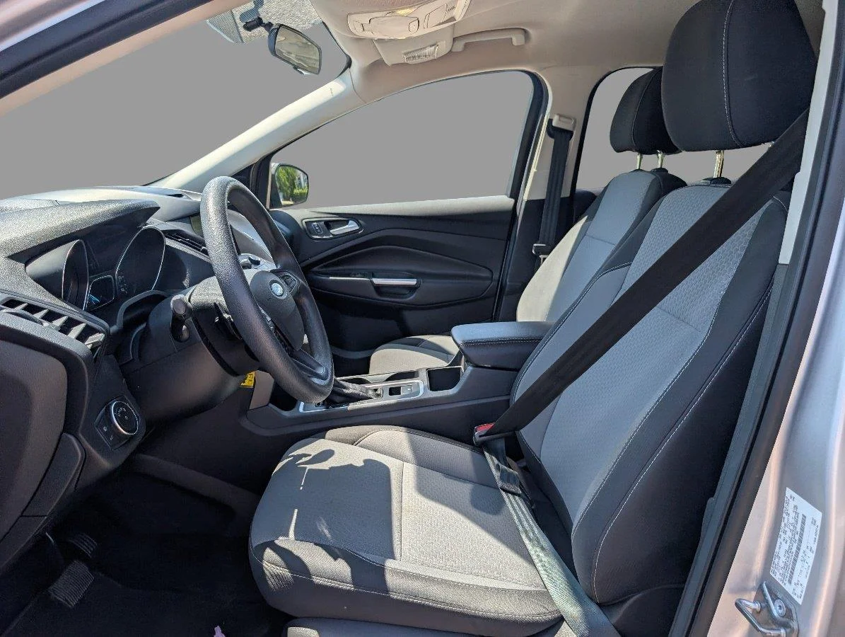 Used 2017 Ingot Silver Ford SE image 15