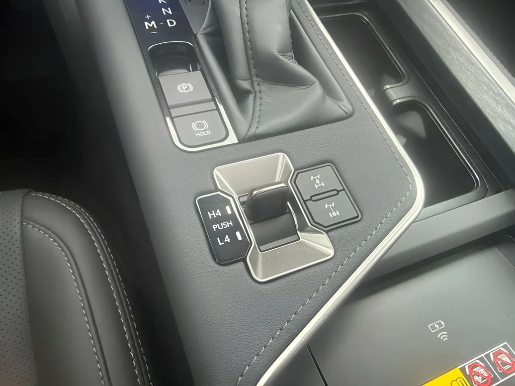 Used 2025 Black Lexus 550 Overtrail image 13