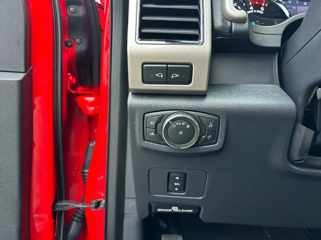 Used 2022 Race Red Ford Lariat image 19