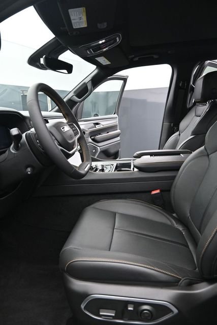 New 2026 White Jeep 85th Anniversary Edition image 9