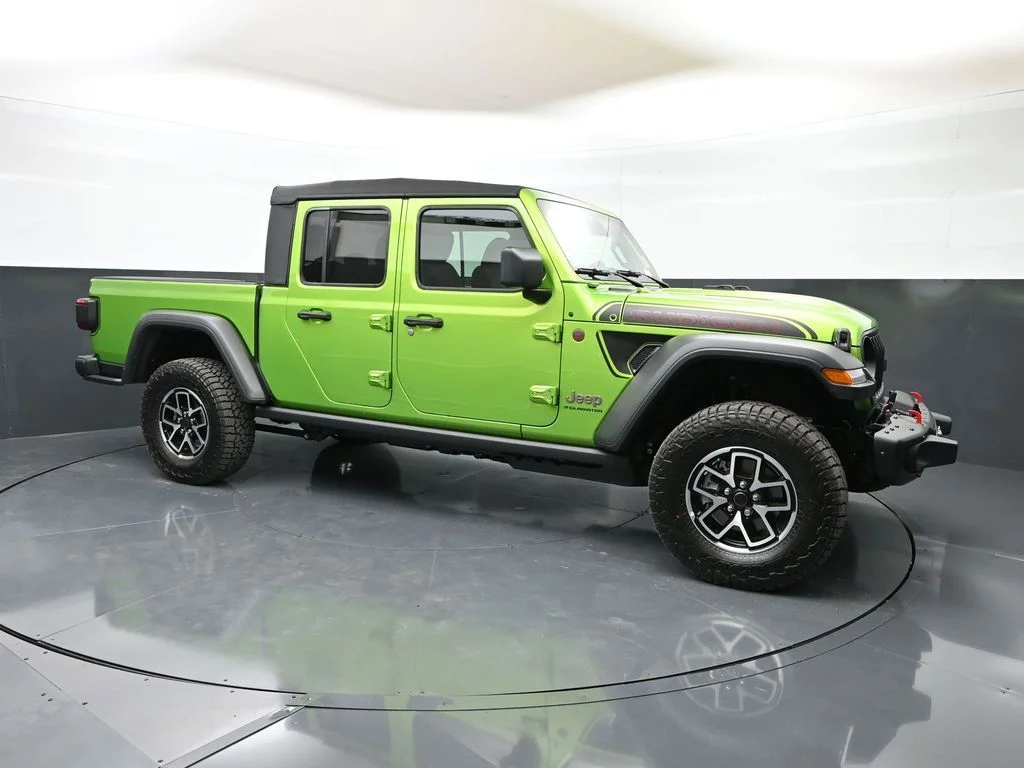 2026 Jeep Gladiator Shadow OPS Auto's photo