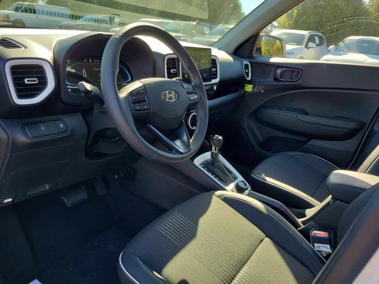 New 2026 Lunar White w/Black Roof Hyundai SEL w/Two-Tone Roof image 19