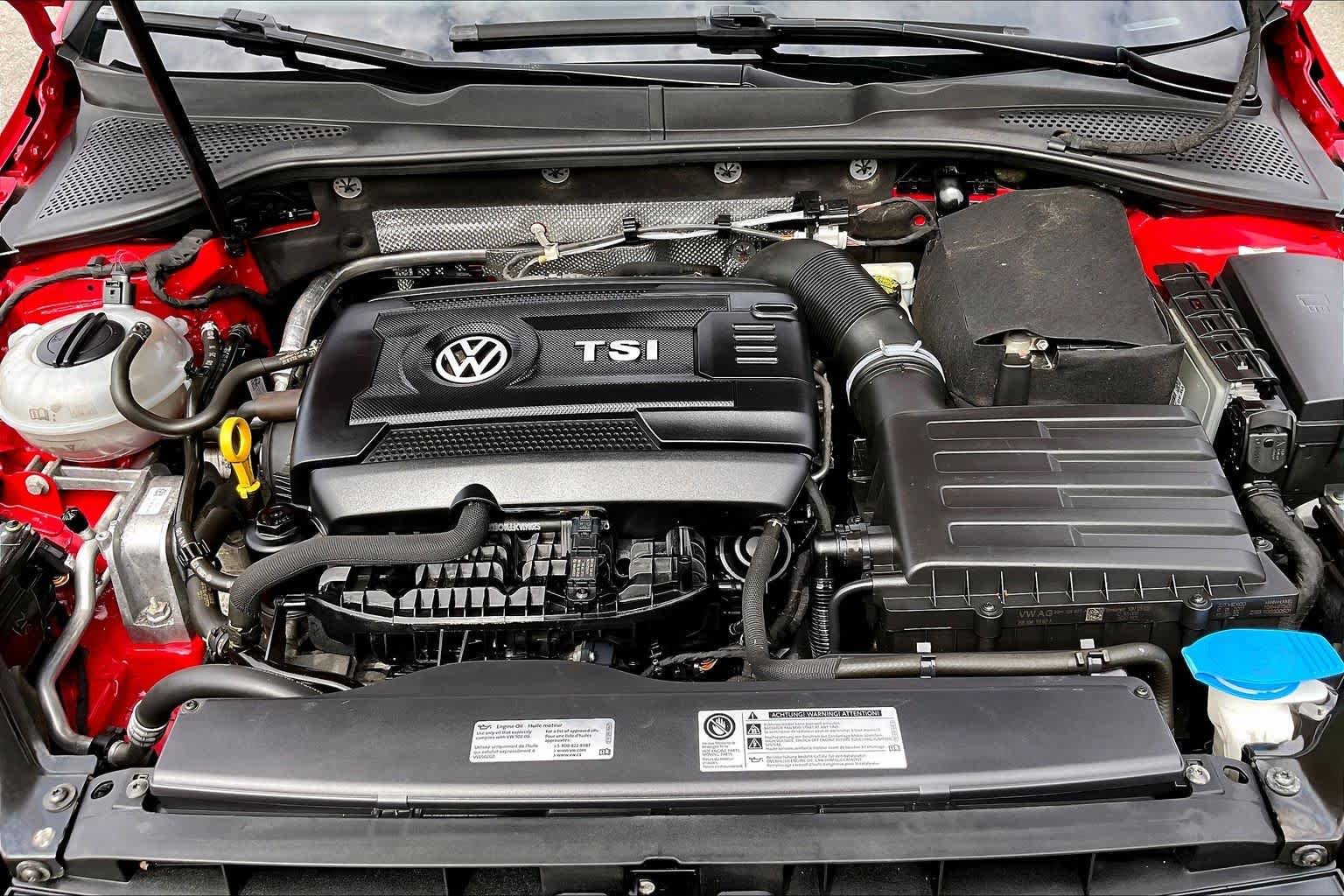 Used 2017 Tornado Red Volkswagen Sport image 31