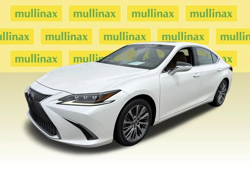Used 2020 White Lexus 350 Luxury image 5