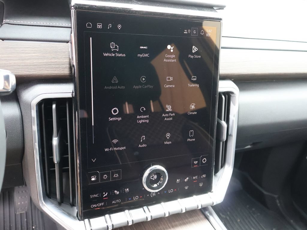 2026 GMC Acadia Denali - Photo 33