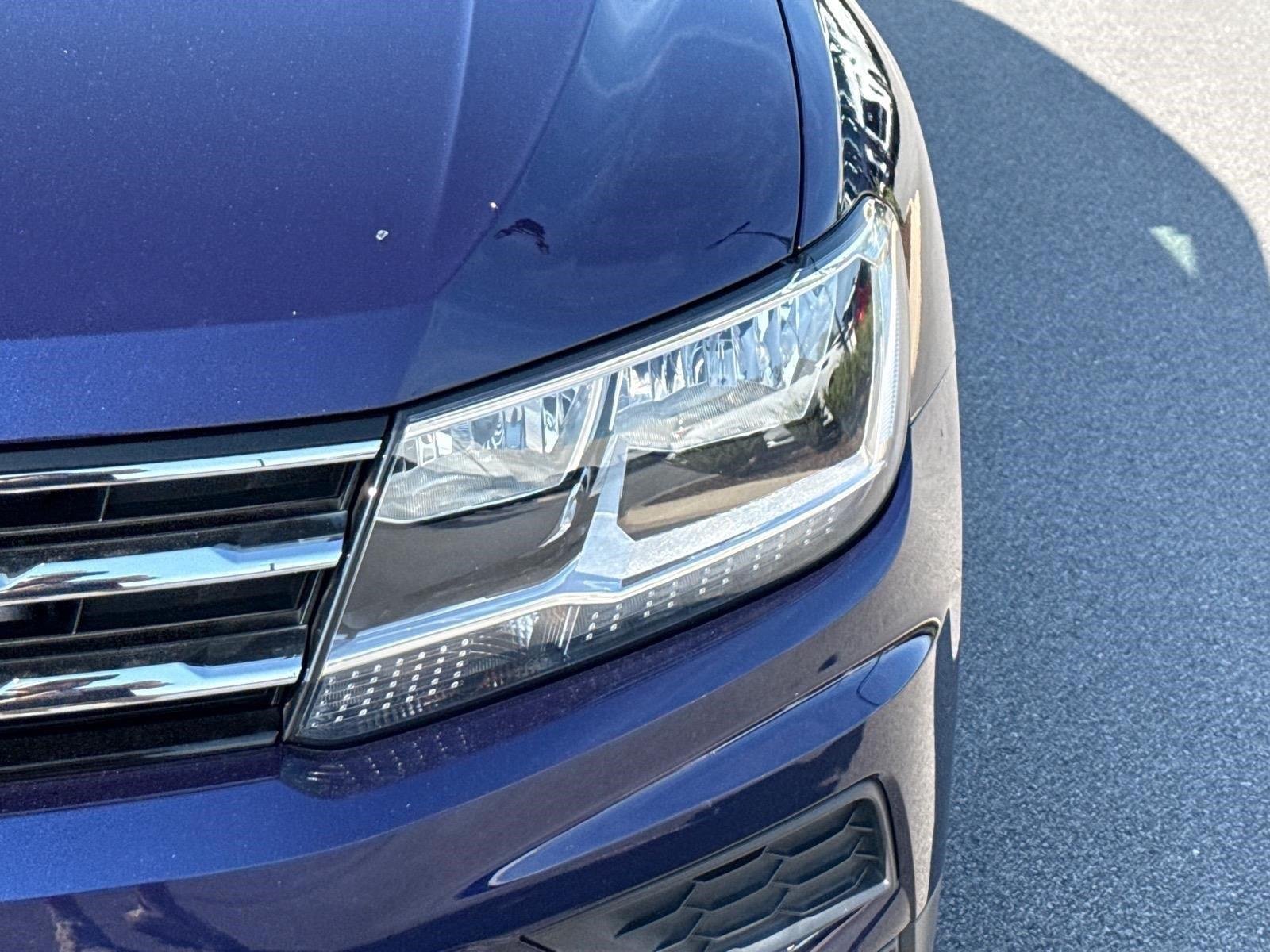 Used 2021 Atlantic Blue Metallic Volkswagen SE image 25