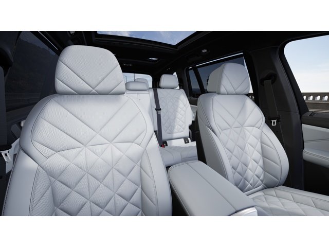 New 2027 Carbon Black Metallic BMW xDrive40i image 11