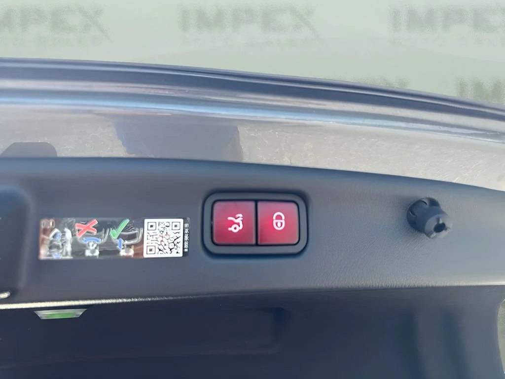 Used 2024 Gray Mercedes-Benz C 43 AMG® image 20
