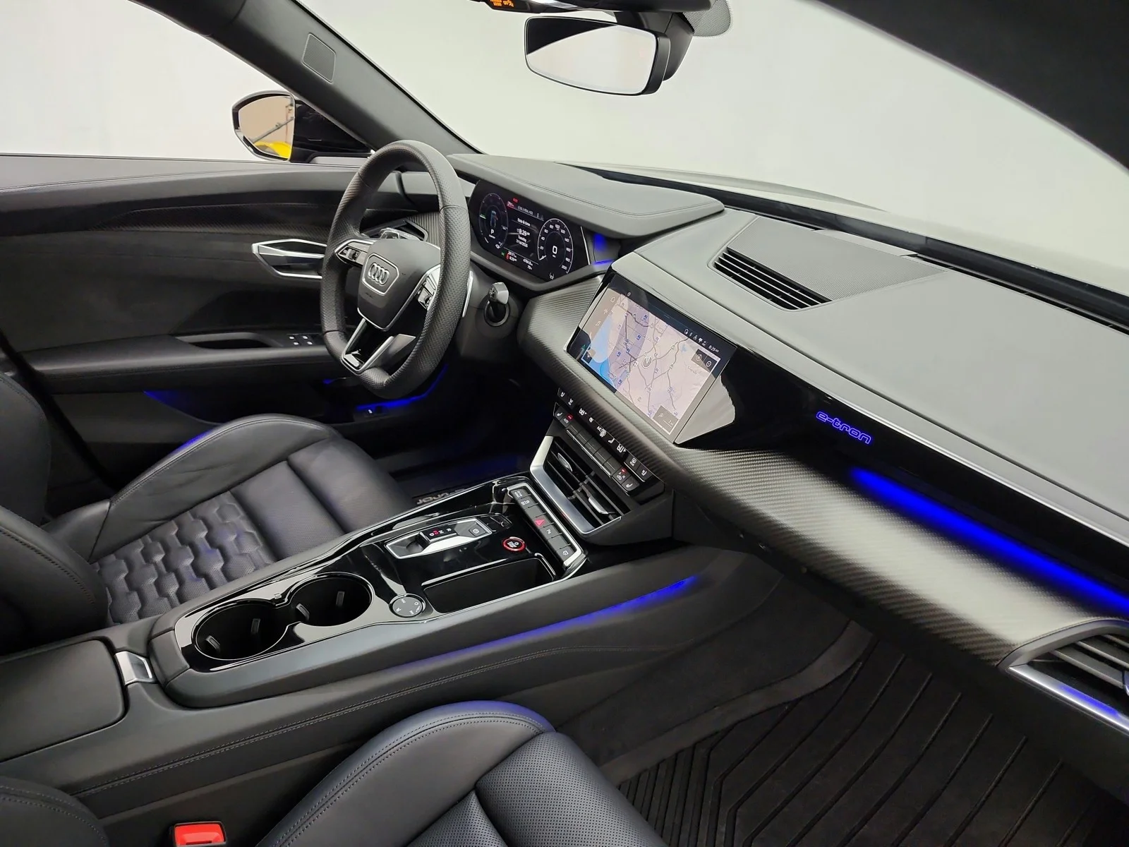 Used 2023 Daytona Gray Pearl Effect Audi Premium Plus image 18