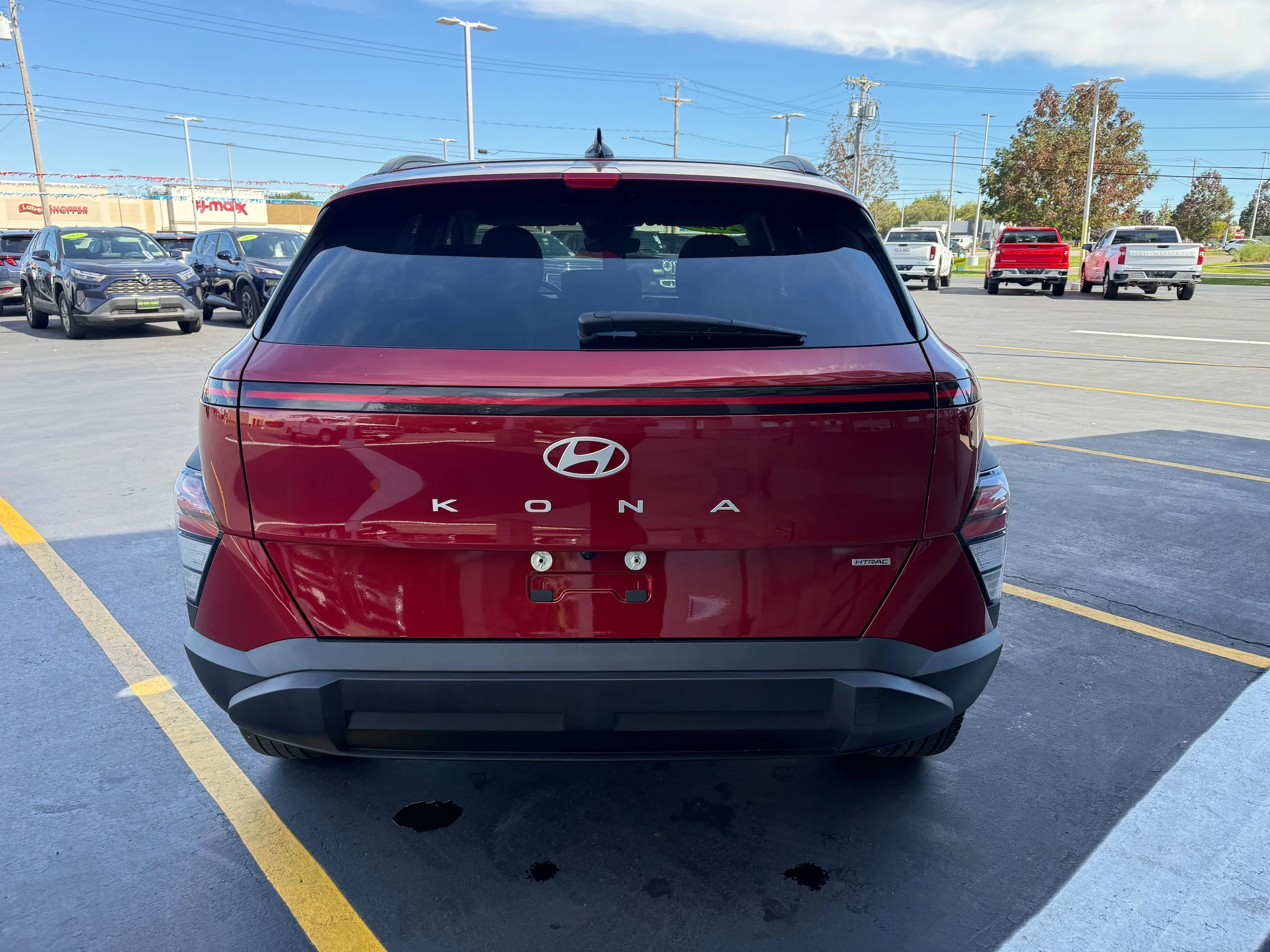 Used 2025 Ultimate Red Metallic Hyundai SEL image 5