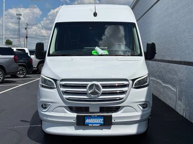 Used 2026 White Mercedes-Benz Midwest Automotive image 5