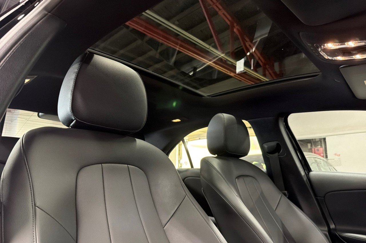 Used 2019 Night Black Mercedes-Benz A 220 image 15