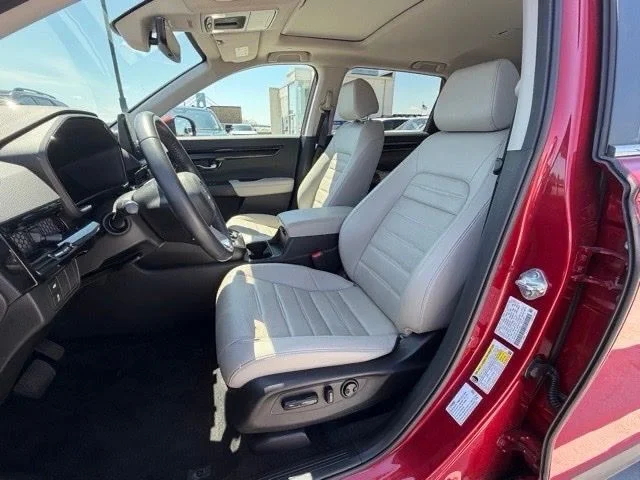 Used 2024 Red Honda EX-L image 10