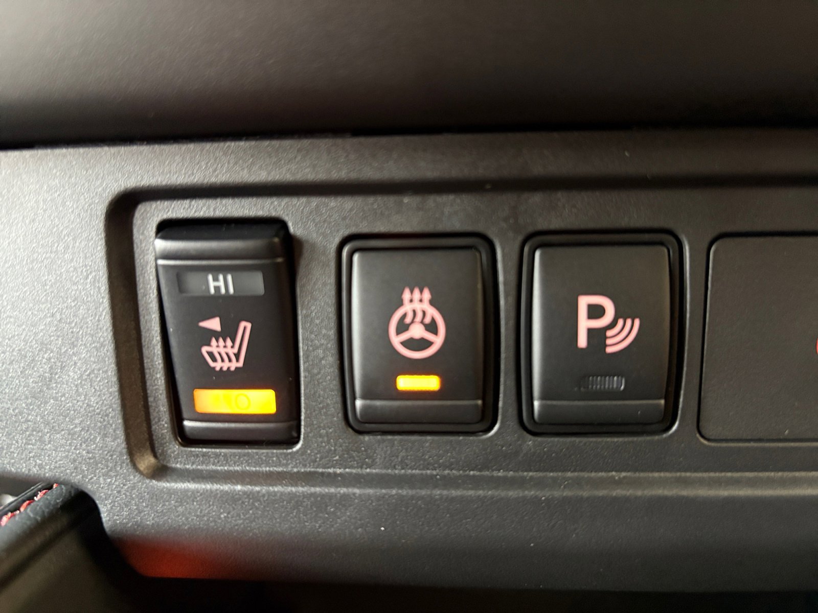 2026 Nissan Frontier PRO-4X - Photo 3