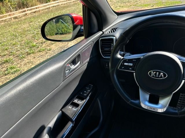 Used 2021 Hyper Red Kia SX image 28