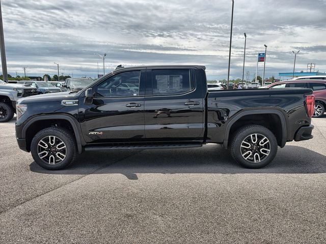 Used 2025 Onyx Black GMC AT4 image 17