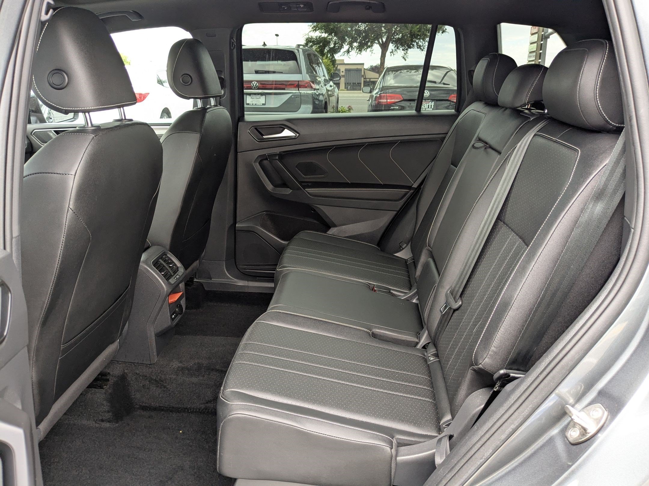 Certified Used 2023 Platinum Gray Metallic Volkswagen SE R-Line Black image 29