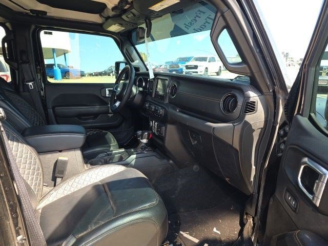 Certified Used 2023 Black Clearcoat Jeep High Altitude image 12