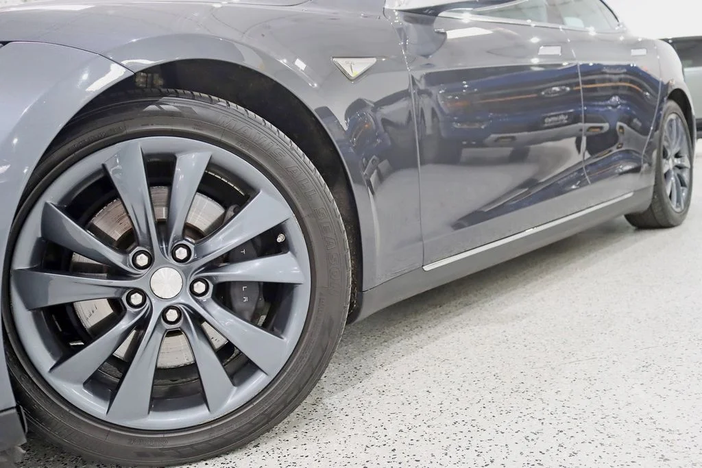 2015 Tesla Model S 85D