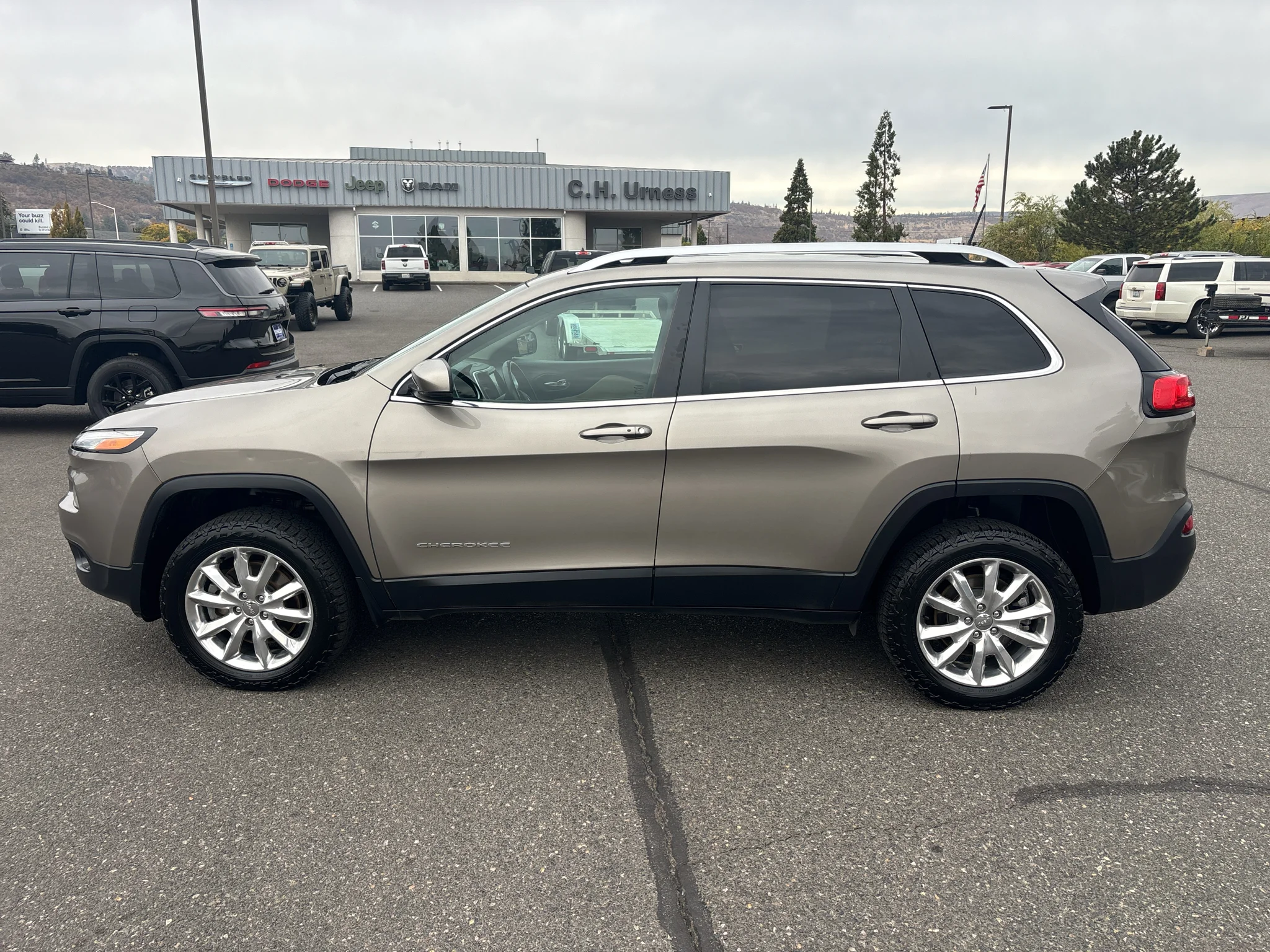 2017 Jeep Cherokee