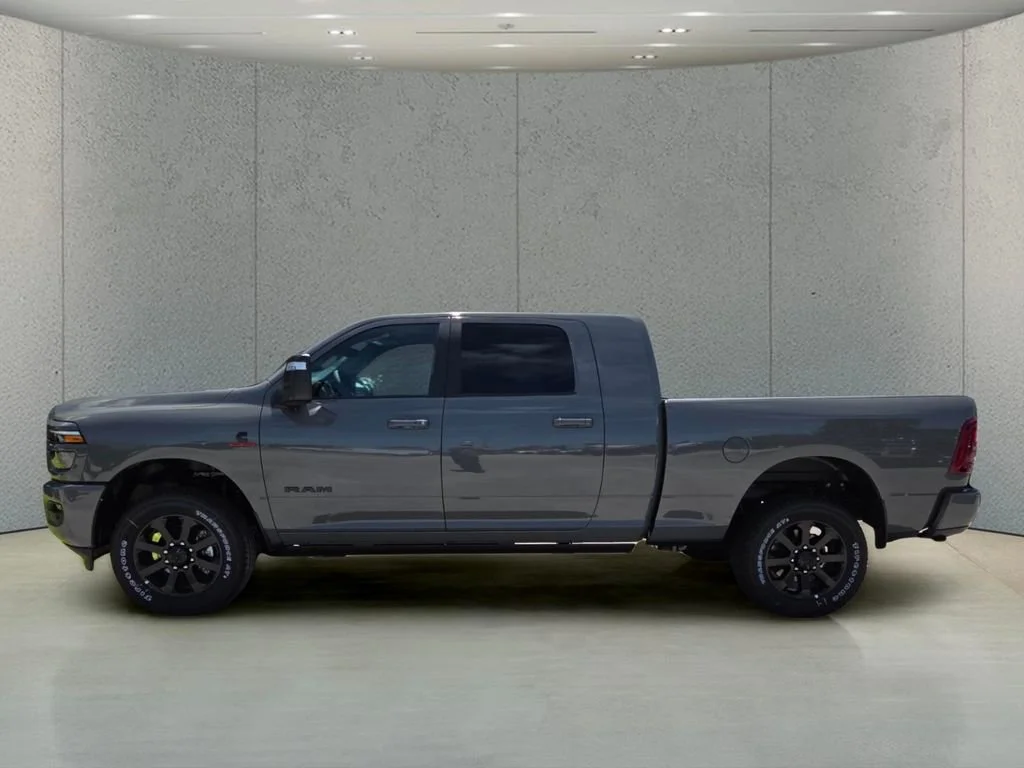 New 2026 Ceramic Gray Clear-Coat Exterior Paint RAM Laramie image 8