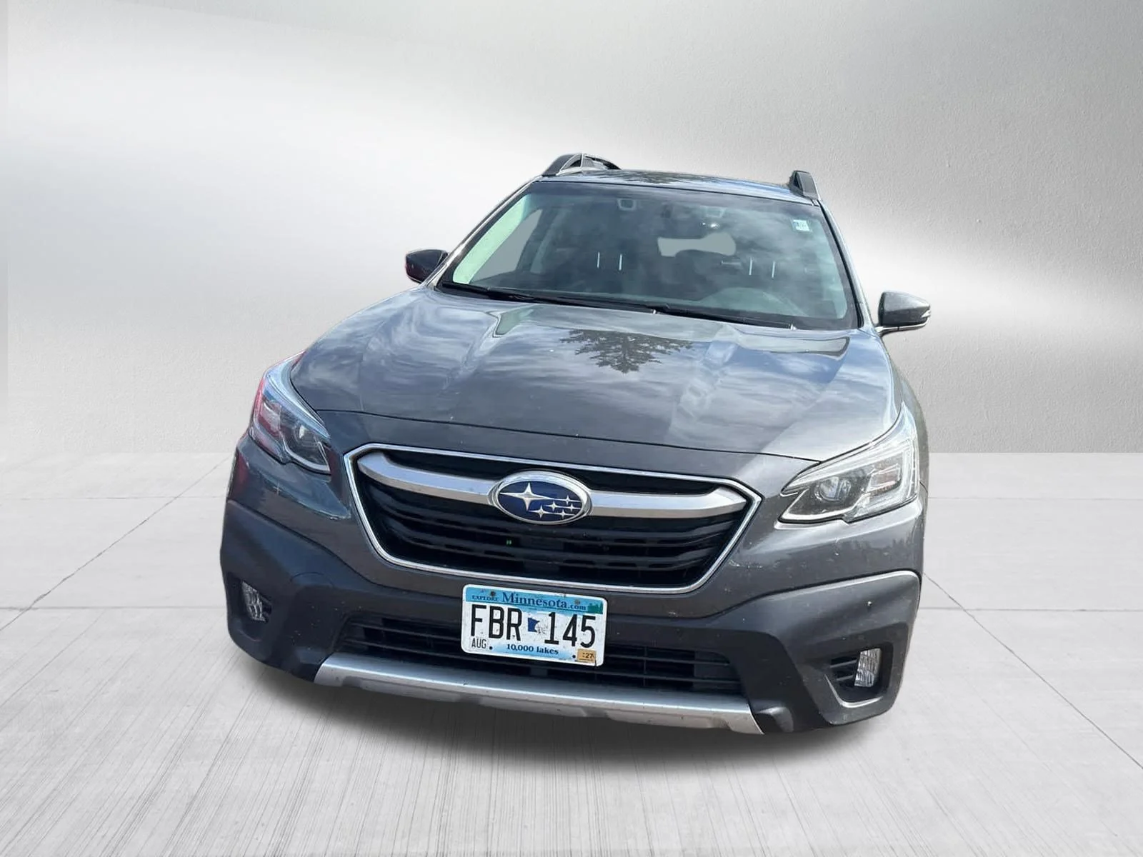 Used 2020 Magnetite Gray Metallic Subaru Limited image 4