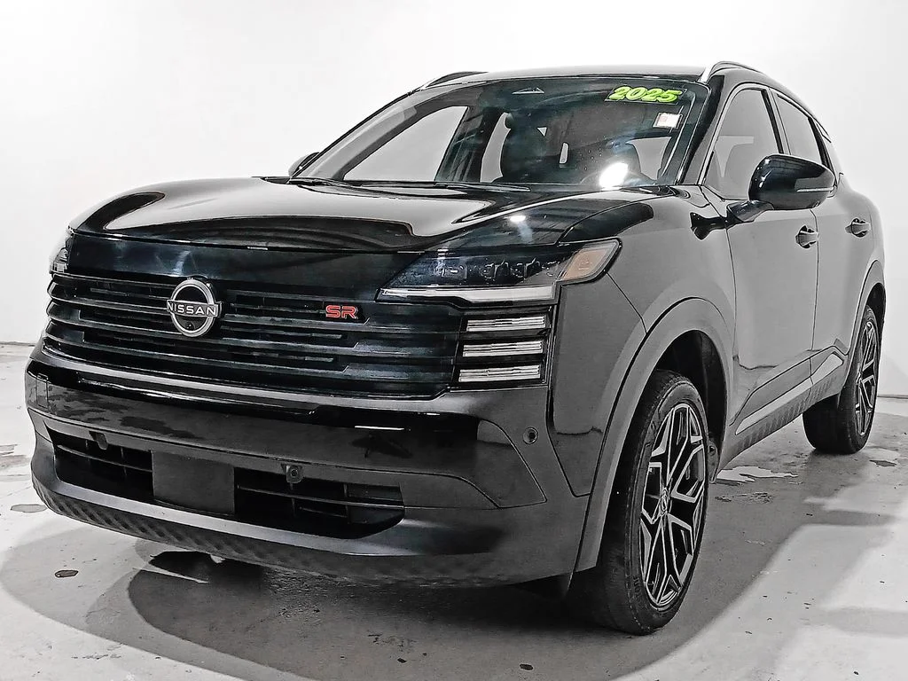Used 2025 Black Nissan SR image 3