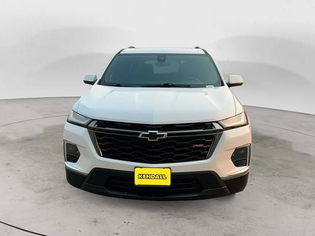 Used 2023 Summit White Chevrolet RS image 2