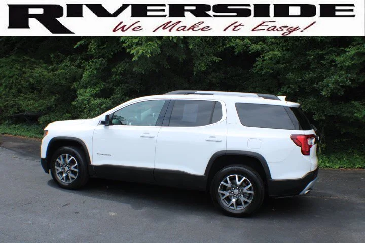 Certified Used 2022 Summit White GMC SLE image 3