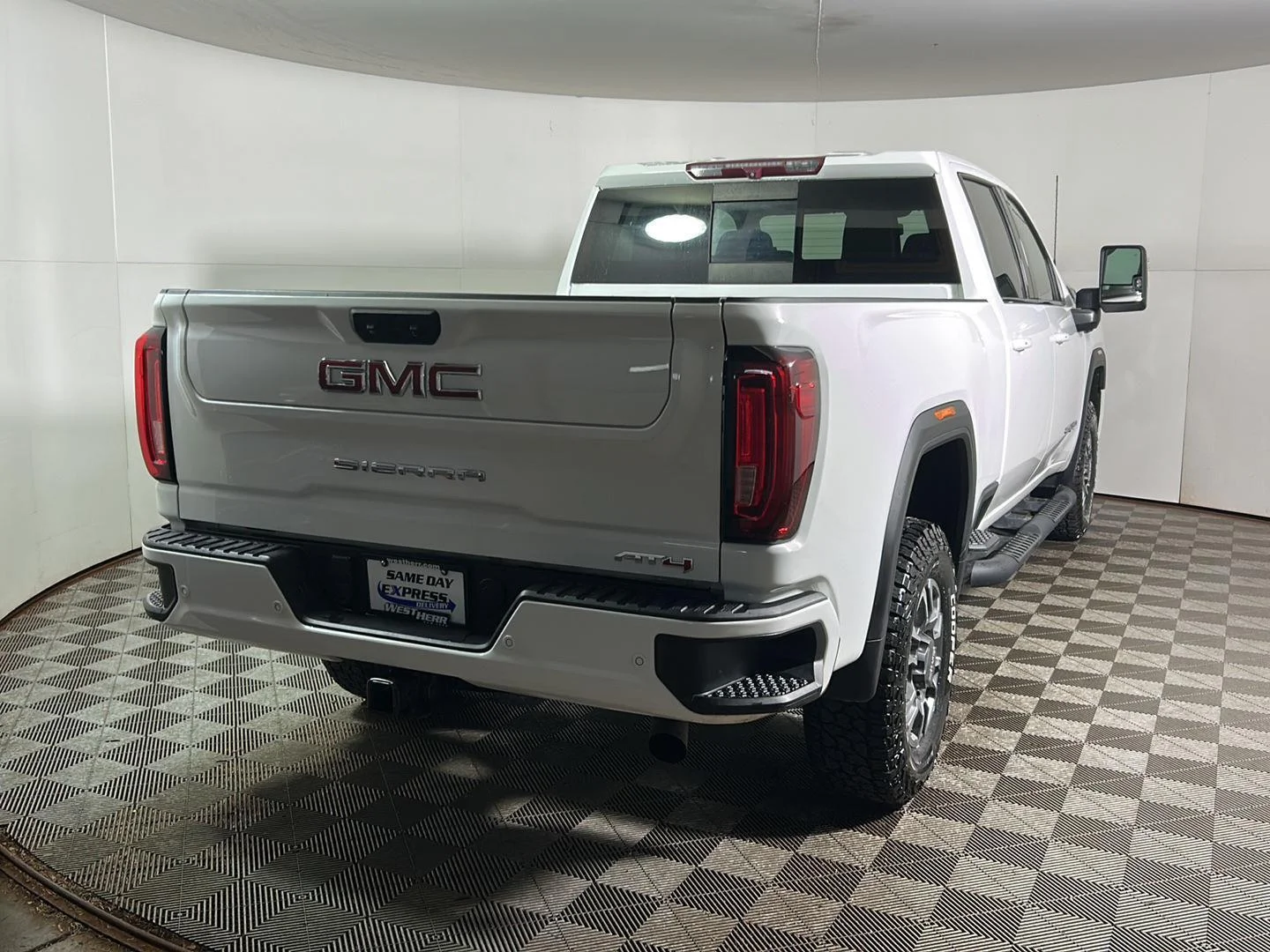 Used 2021 Summit White GMC AT4 image 7