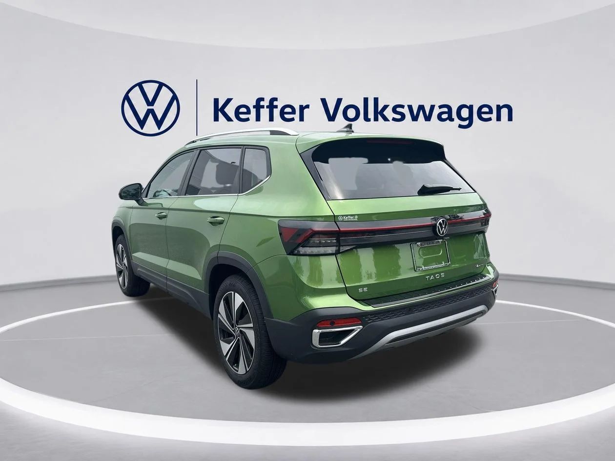 New 2026 Green Volkswagen 1.5T SE image 3