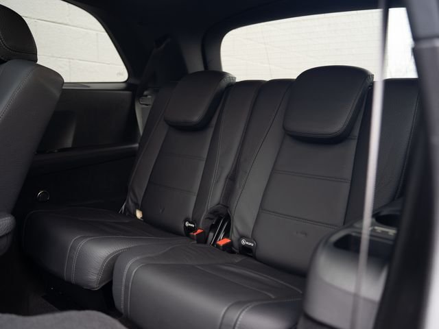 Used 2024  Mercedes-Benz GLS 450 image 18