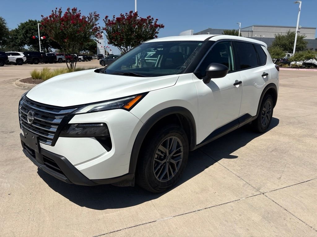 Used 2024 White Nissan S image 1
