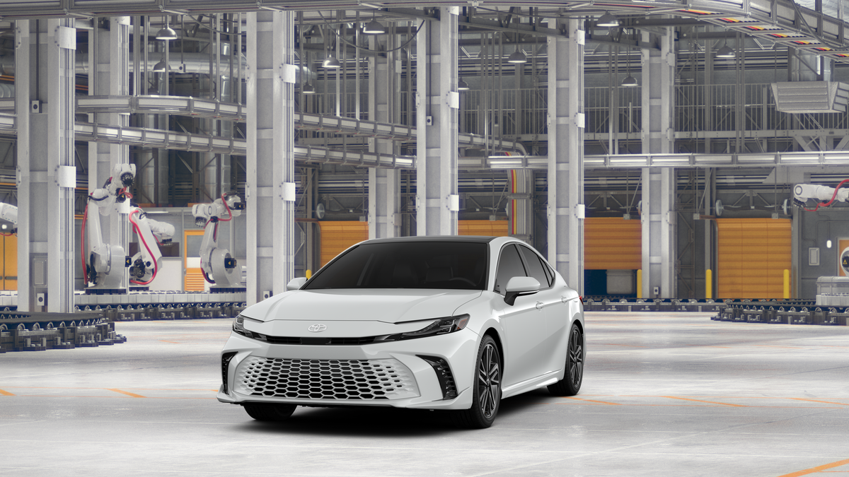 New 2026 Wind Chill Pearl Toyota XSE image 18