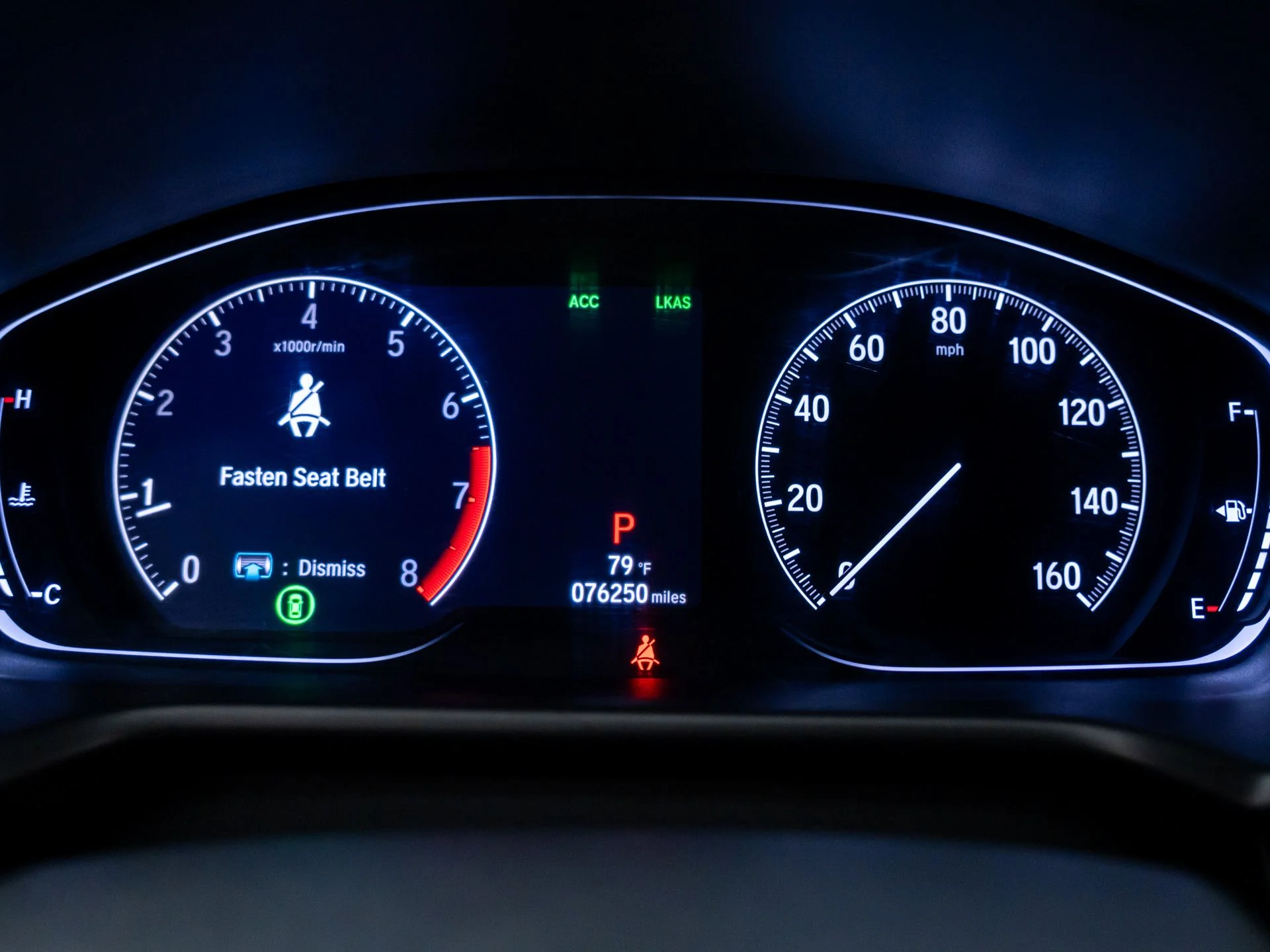 Used 2018  Honda EX image 19