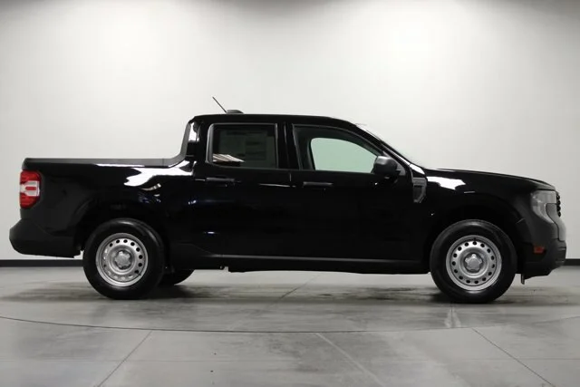 New 2026 Shadow Black Ford XL image 26