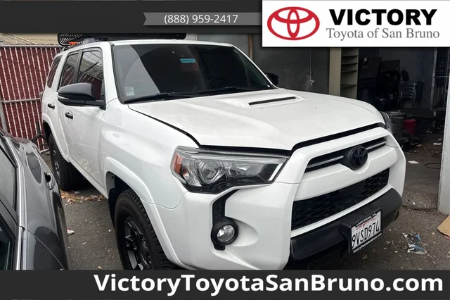 2020 Toyota 4Runner Venture