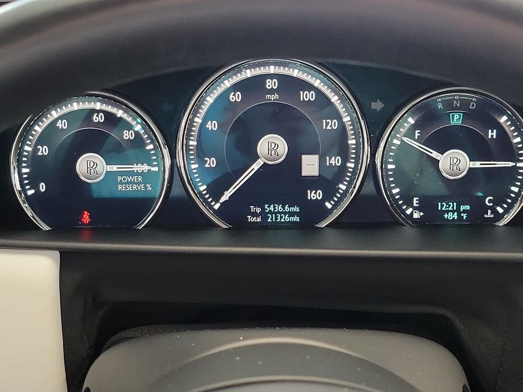 Used 2022 White Rolls-Royce Base image 26