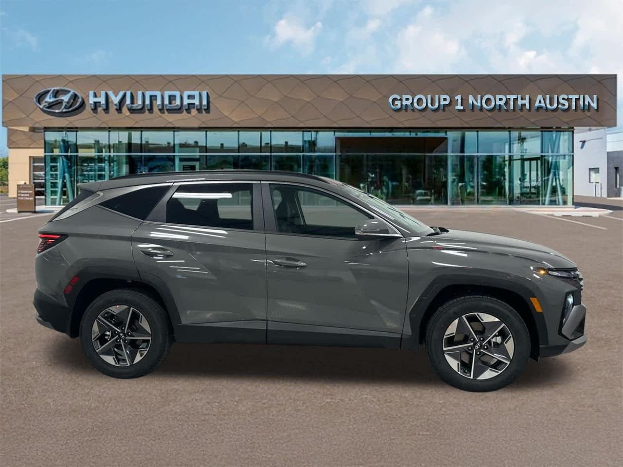 New 2026 Hampton Gray Hyundai SEL Premium FWD image 6