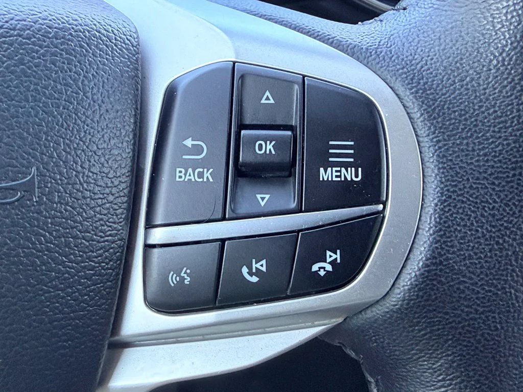 Used 2023 White Ford XLT image 27