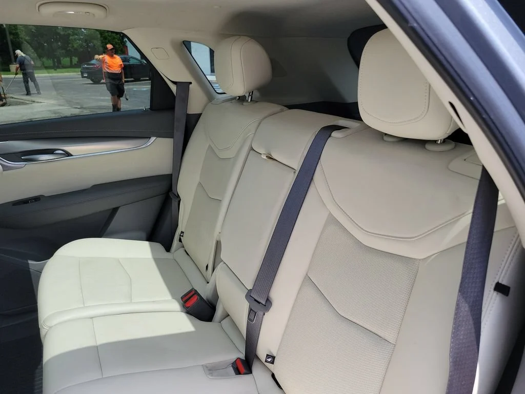 Used 2023 Argent Silver Metallic Cadillac Premium Luxury image 26